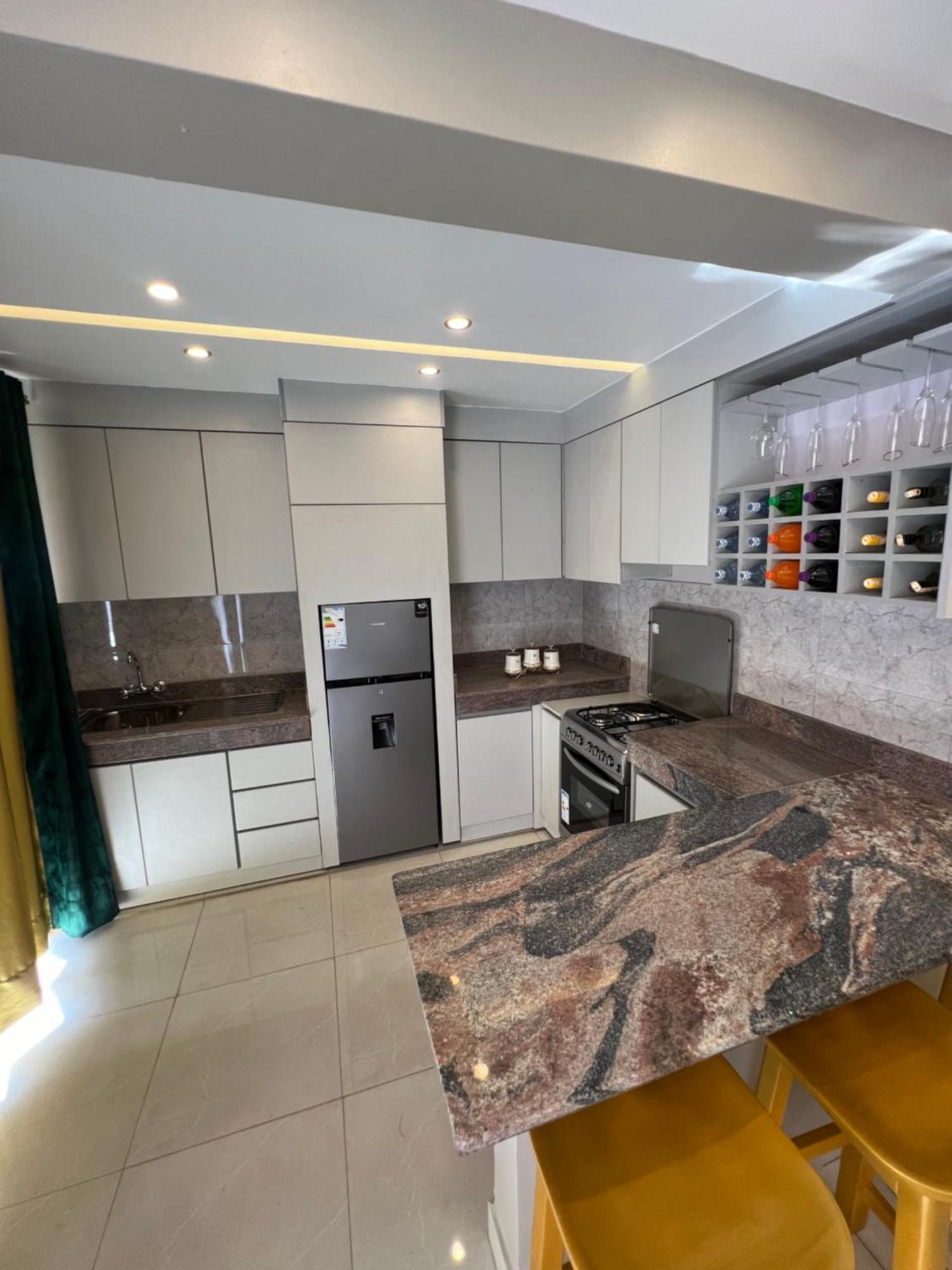Apartment Muyenga Mordern *